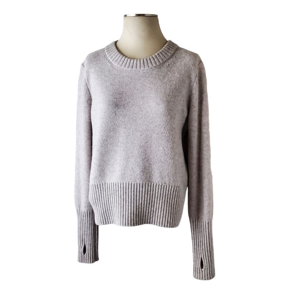 COS 100% Wool Round Neck Sweater in Oatmeal Size M